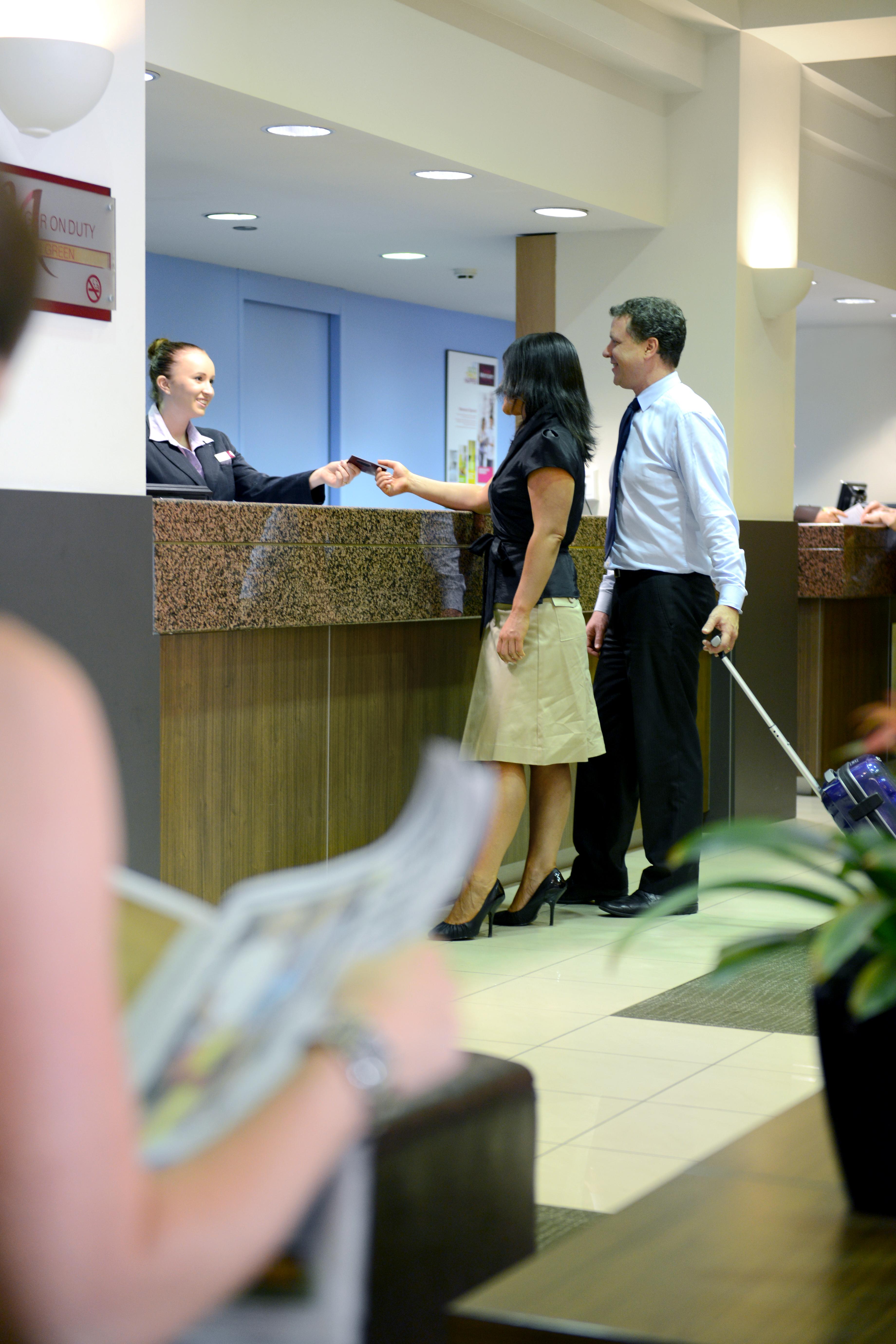 Ibis Styles Adelaide Grosvenor Hotel ภายนอก รูปภาพ