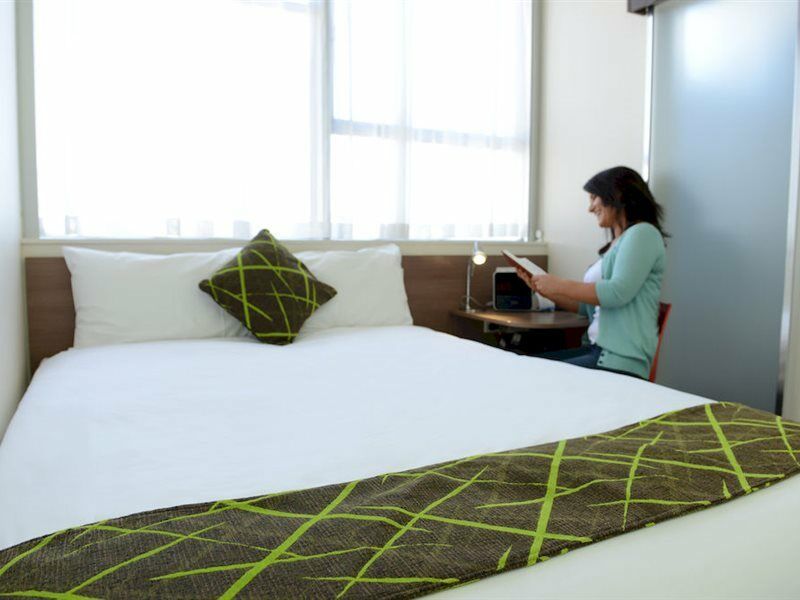 Ibis Styles Adelaide Grosvenor Hotel ภายนอก รูปภาพ